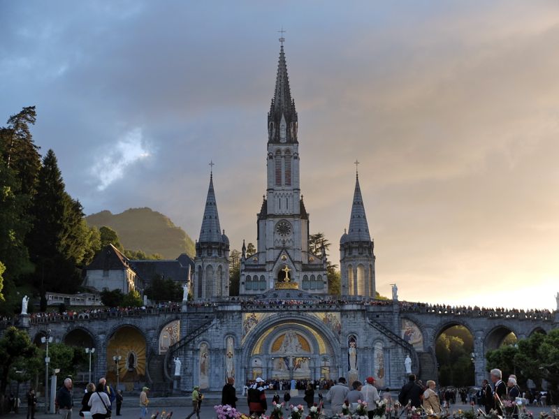 Walfahrtskirche Lourdes